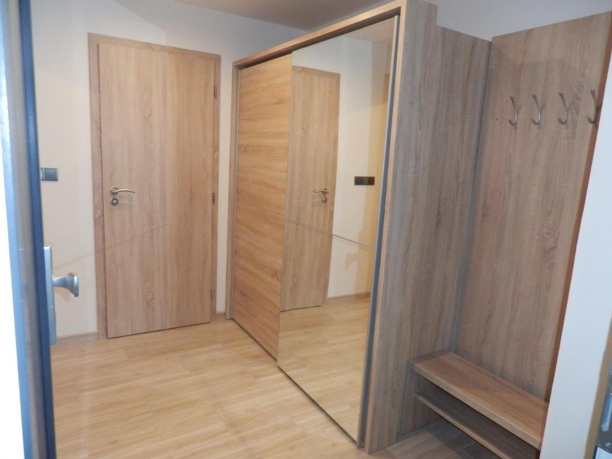 Apartman Jana Kunovice Exteriör bild