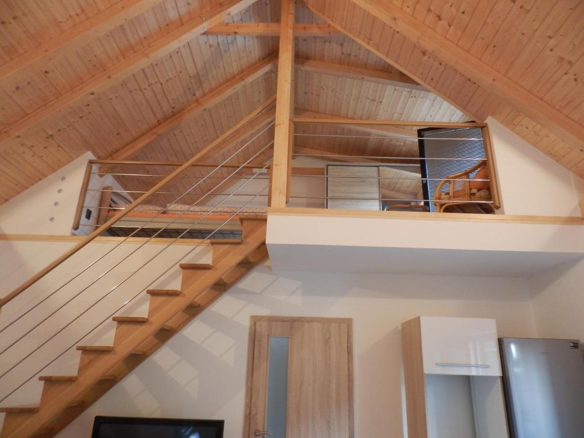 Apartman Jana Kunovice Exteriör bild