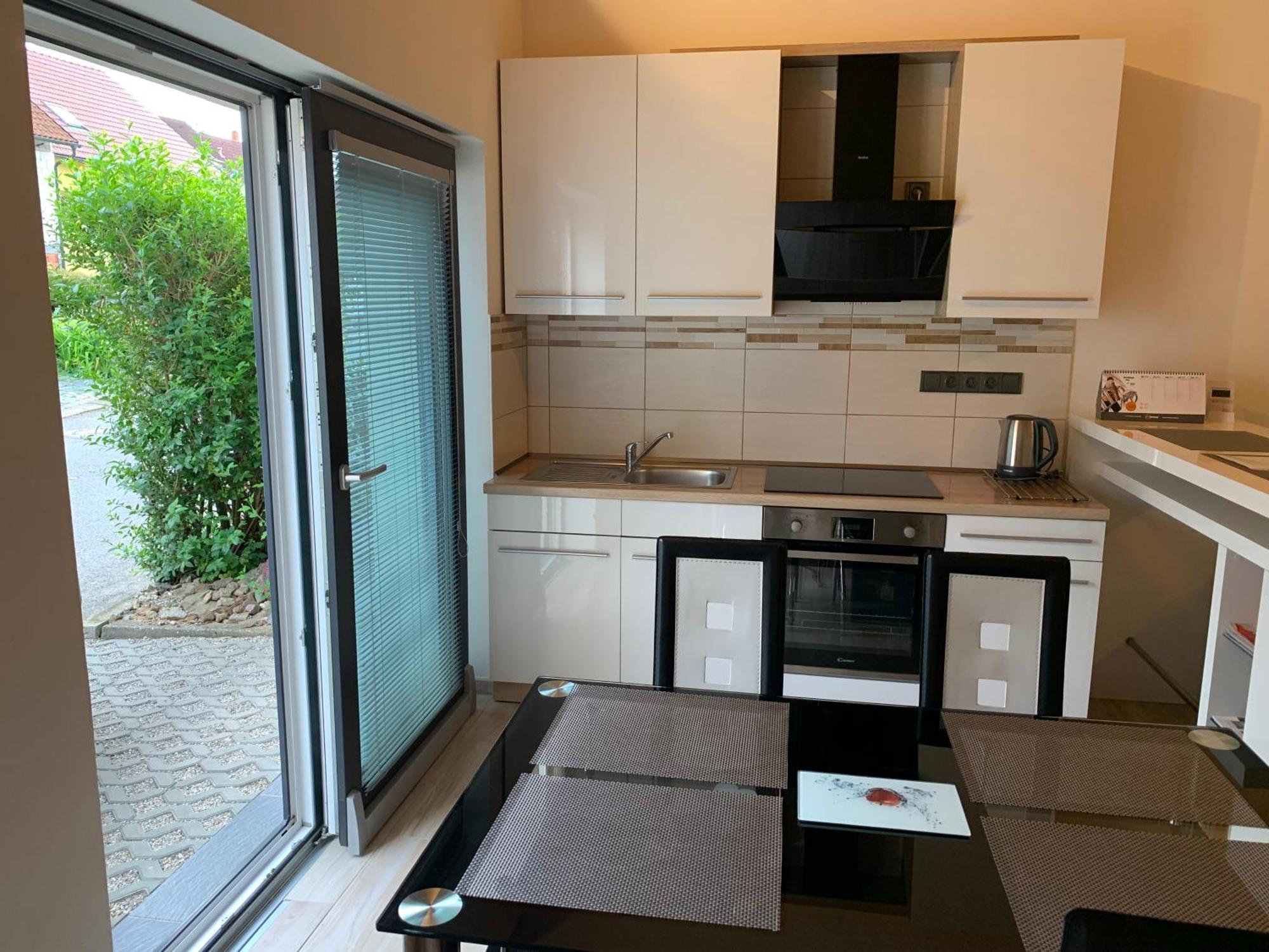 Apartman Jana Kunovice Exteriör bild